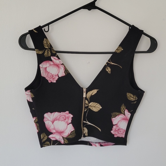 XS Floral Dynamite Crop Top with Zipper - Picture 2 of 3